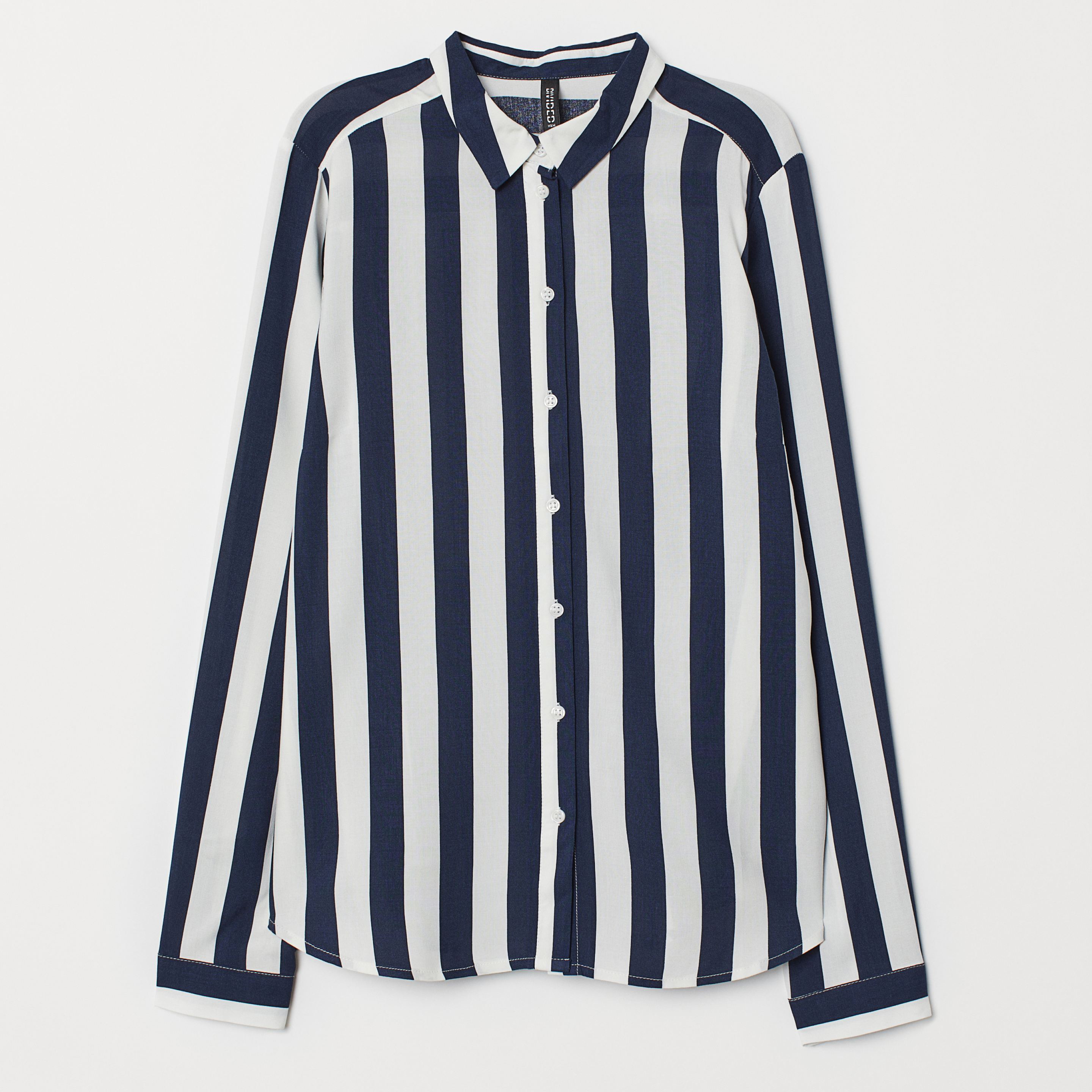 

Рубашка H&M 03-0689389-021  Темно-синяя, Рубашка H&M 03-0689389-021 46 Темно-синяя