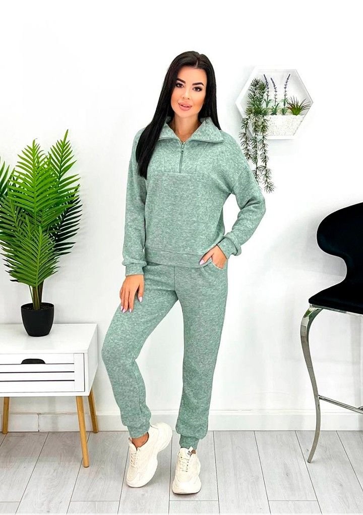 

Комфортный костюм из ангоры Фабрика Моды - Оливковый 15567, Комфортный костюм из ангоры Фабрика Моды 42-44 Оливковый 15567