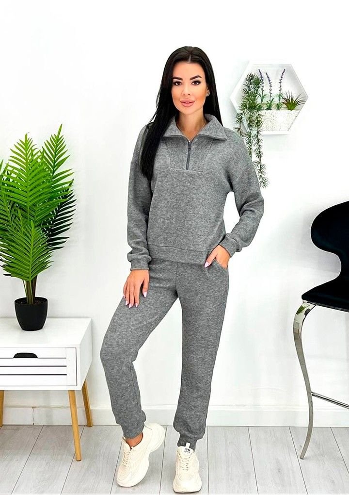

Комфортный костюм из ангоры Фабрика Моды - графит 15569, Комфортный костюм из ангоры Фабрика Моды 42-44 графит 15569