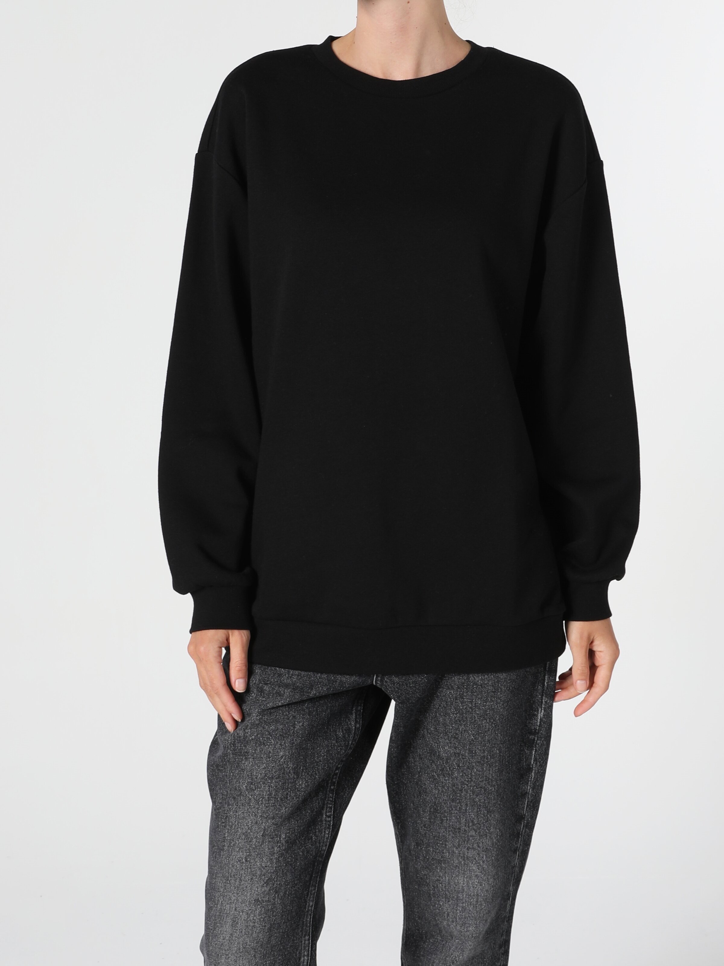 

Свитшот Colin' CL1055481BLK - Black, Свитшот Colin's CL1055481BLK XS-S Black