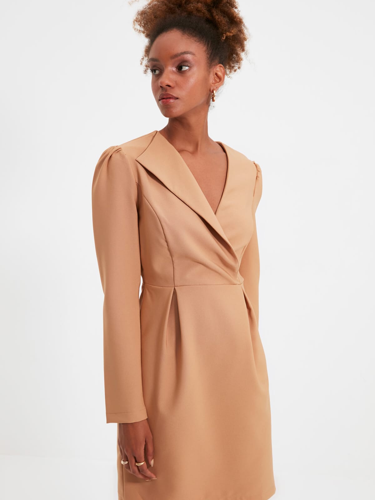 

Платье Trendyol TWOAW22EL0305  Camel, Платье Trendyol TWOAW22EL0305 34 Camel