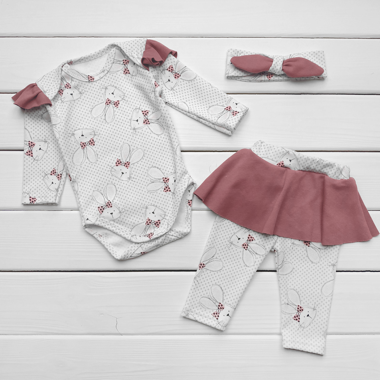 

Ясельный комплект боди Malena штанишки повязка милота 62 см белый