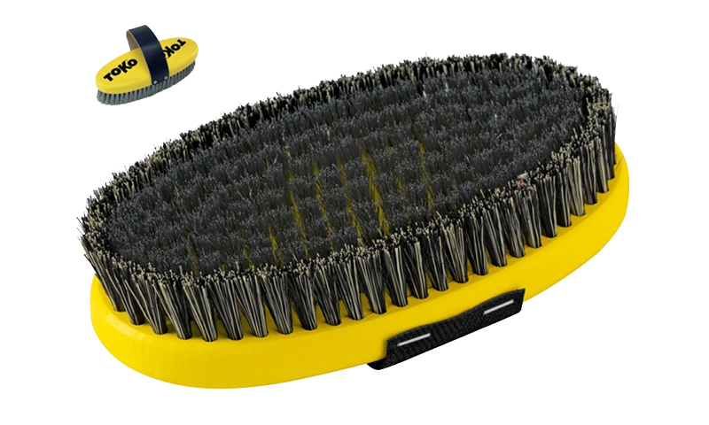 

Щетка Toko Base Brush oval Nylon нейлон