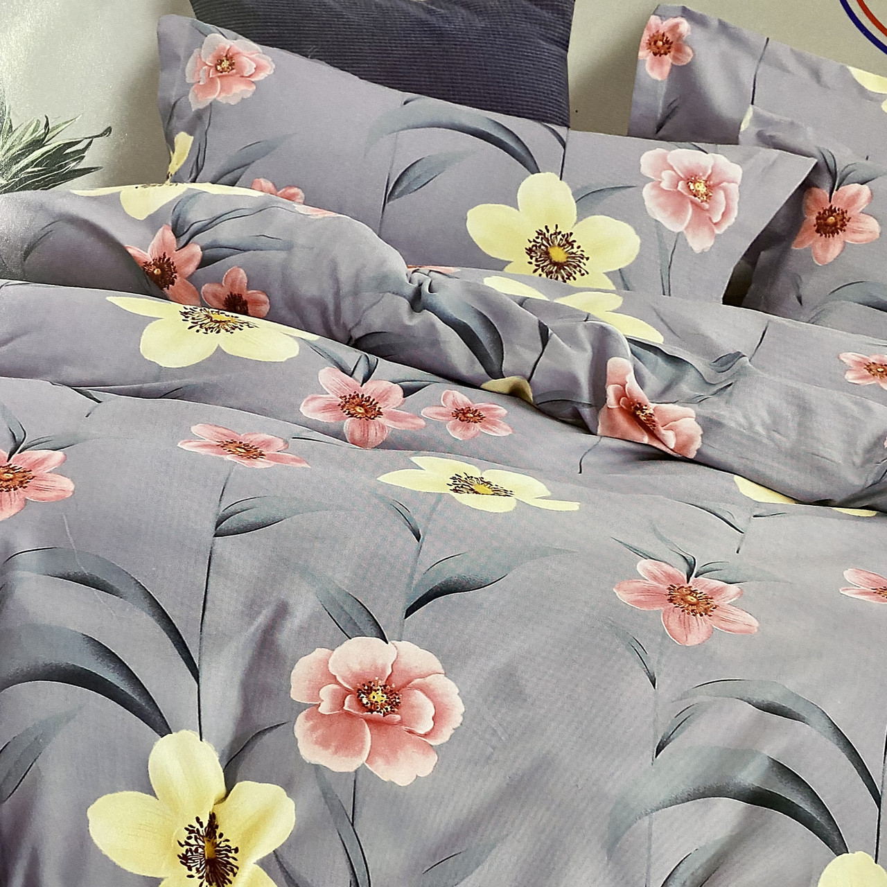 

Евро комплект постельного белья простыня на резинке Vital - Textile Фланели 200х220 см (Fre-8)