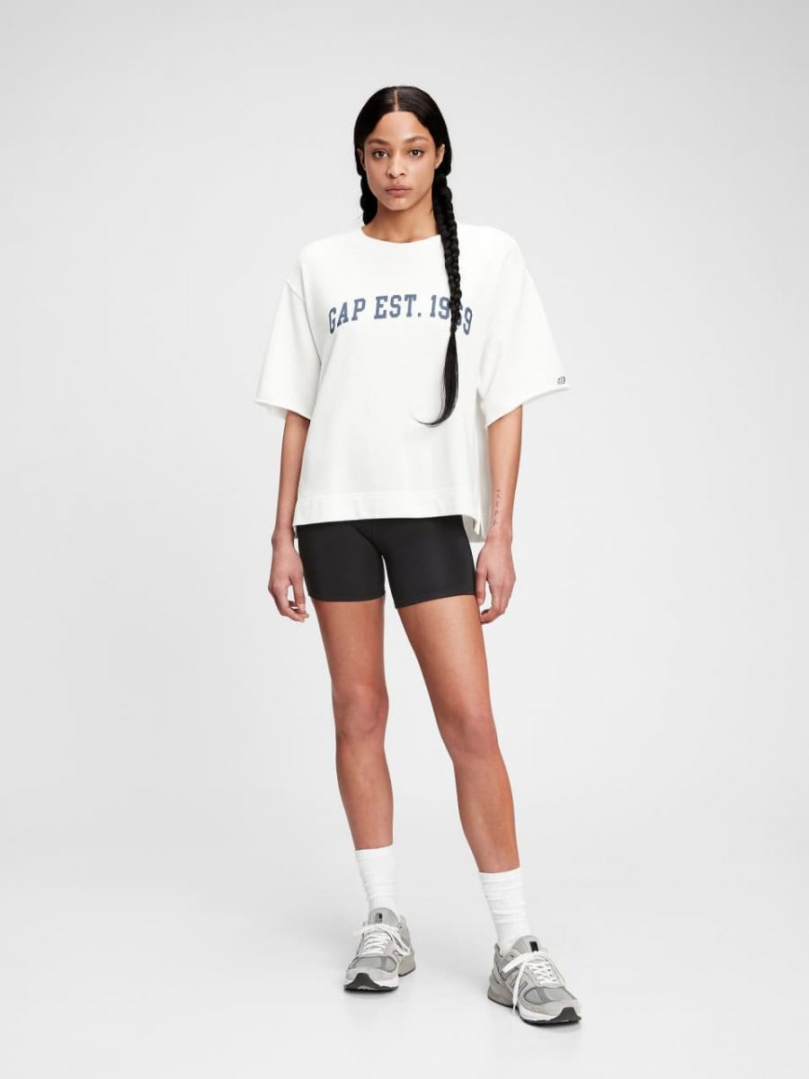 

Свитшот женский GAP с коротким рукавом 1159758745 (Бежевый, M)