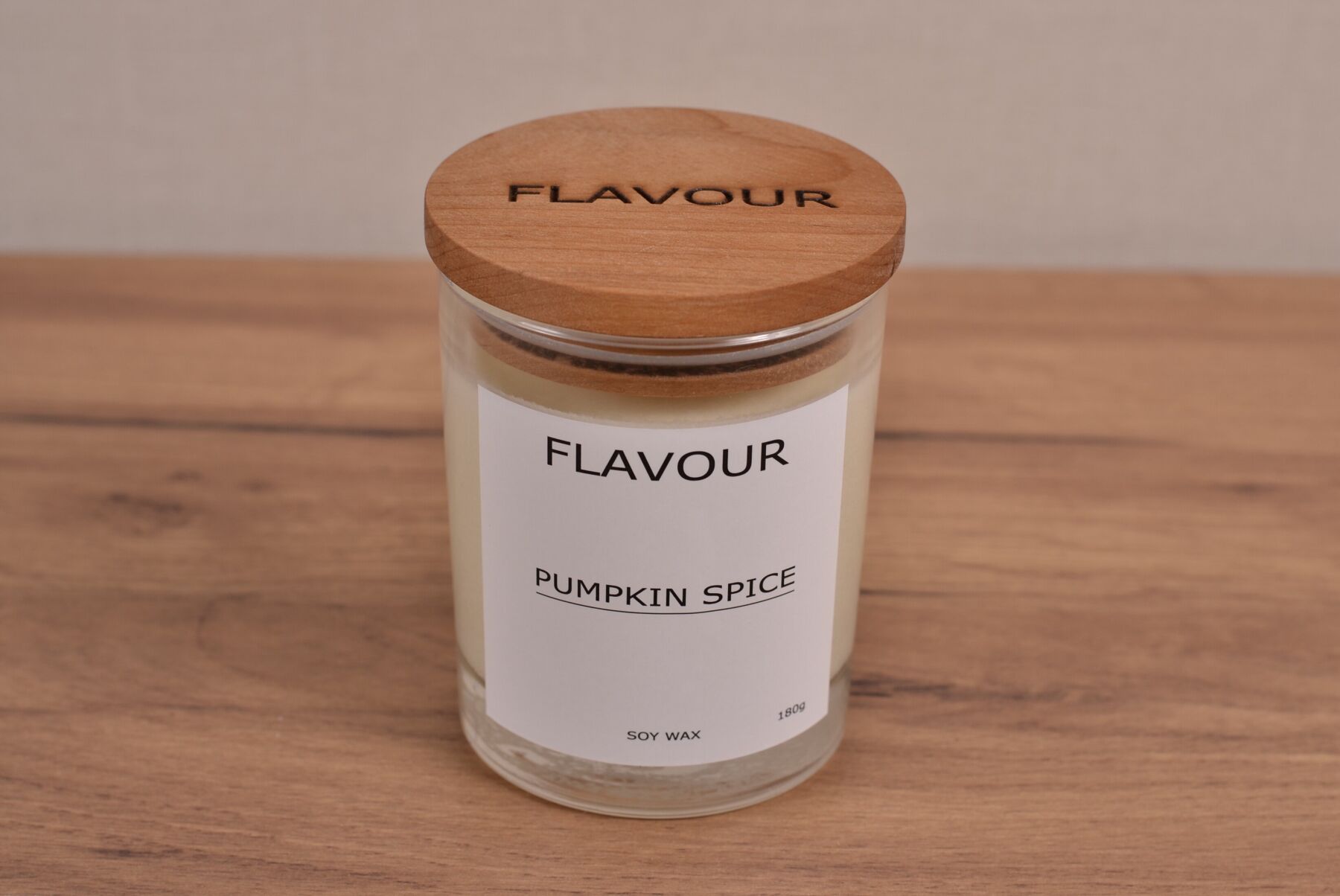 

Ароматическая соевая свеча в стекле PUMPKIN SPICE 180г