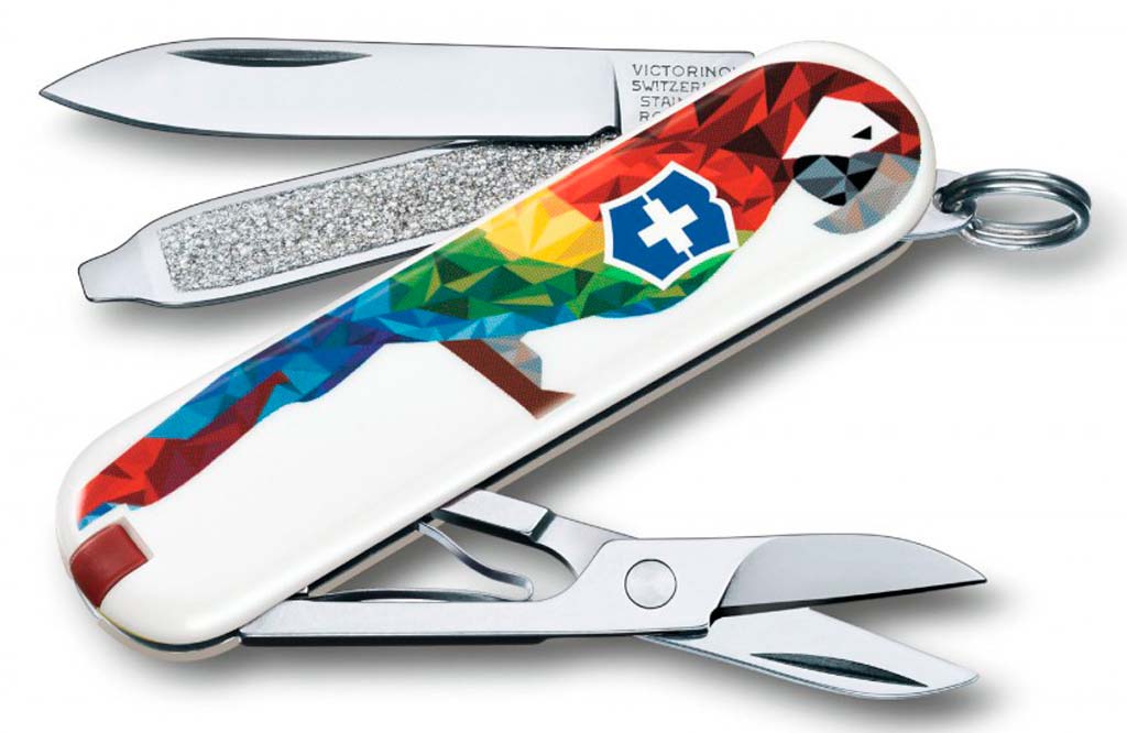 

Нож Victorinox Classic LE Guacamaya (0.6223.L1709)