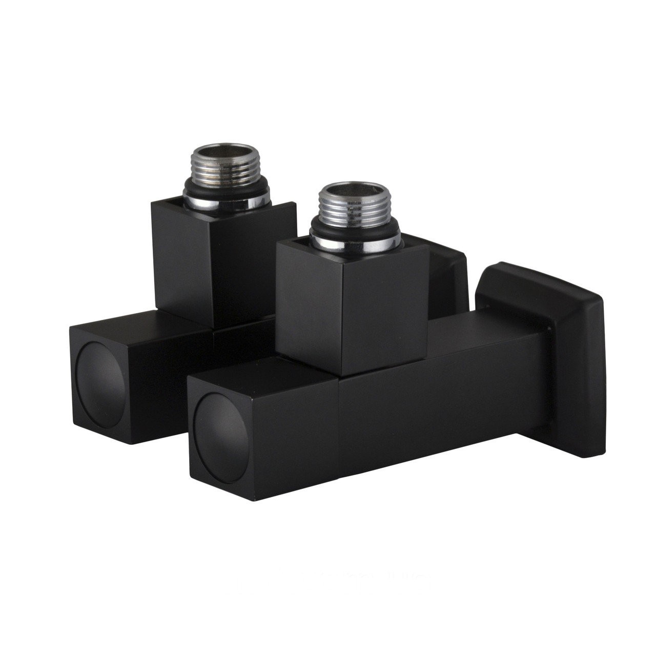 

Набір вентильних кутових кранів SOLOMON LUX з американкою 1/2" CUBE BLACK 8888