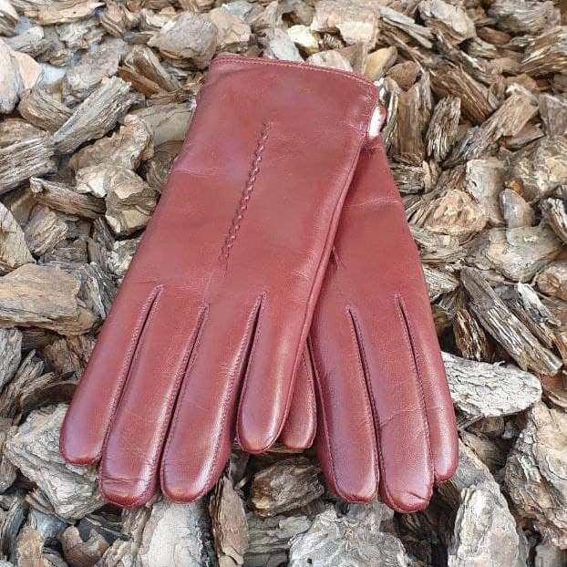 

Женские кожаные перчатки GlovesUA мод.164 р.8,5 коньяк (шов внутрь / мех кролик )