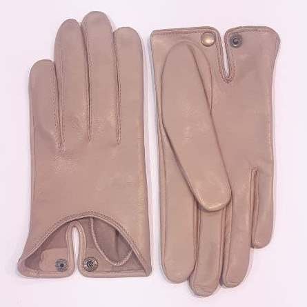 

Женские кожаные перчатки GlovesUA мод.377 р.6 экрю
