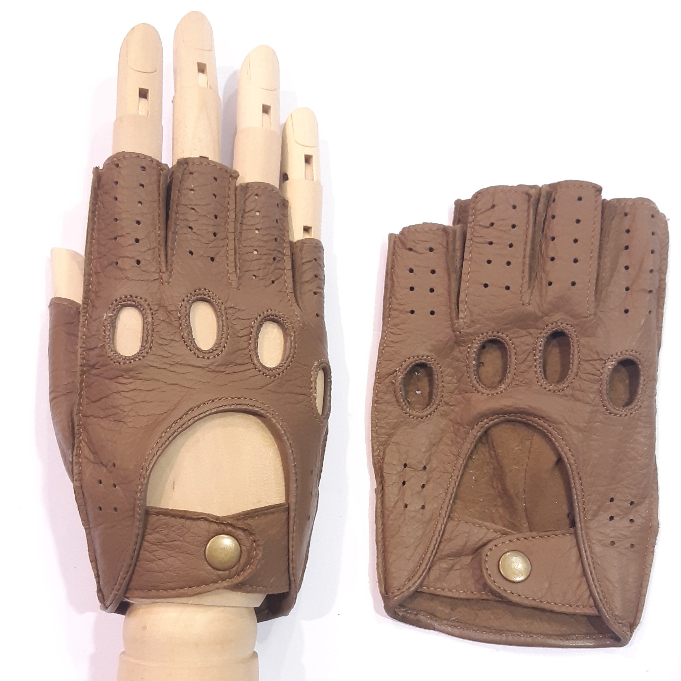

Женские кожаные перчатки для вождения GlovesUA мод.245 р.7,5 тауп (кожа оленя)