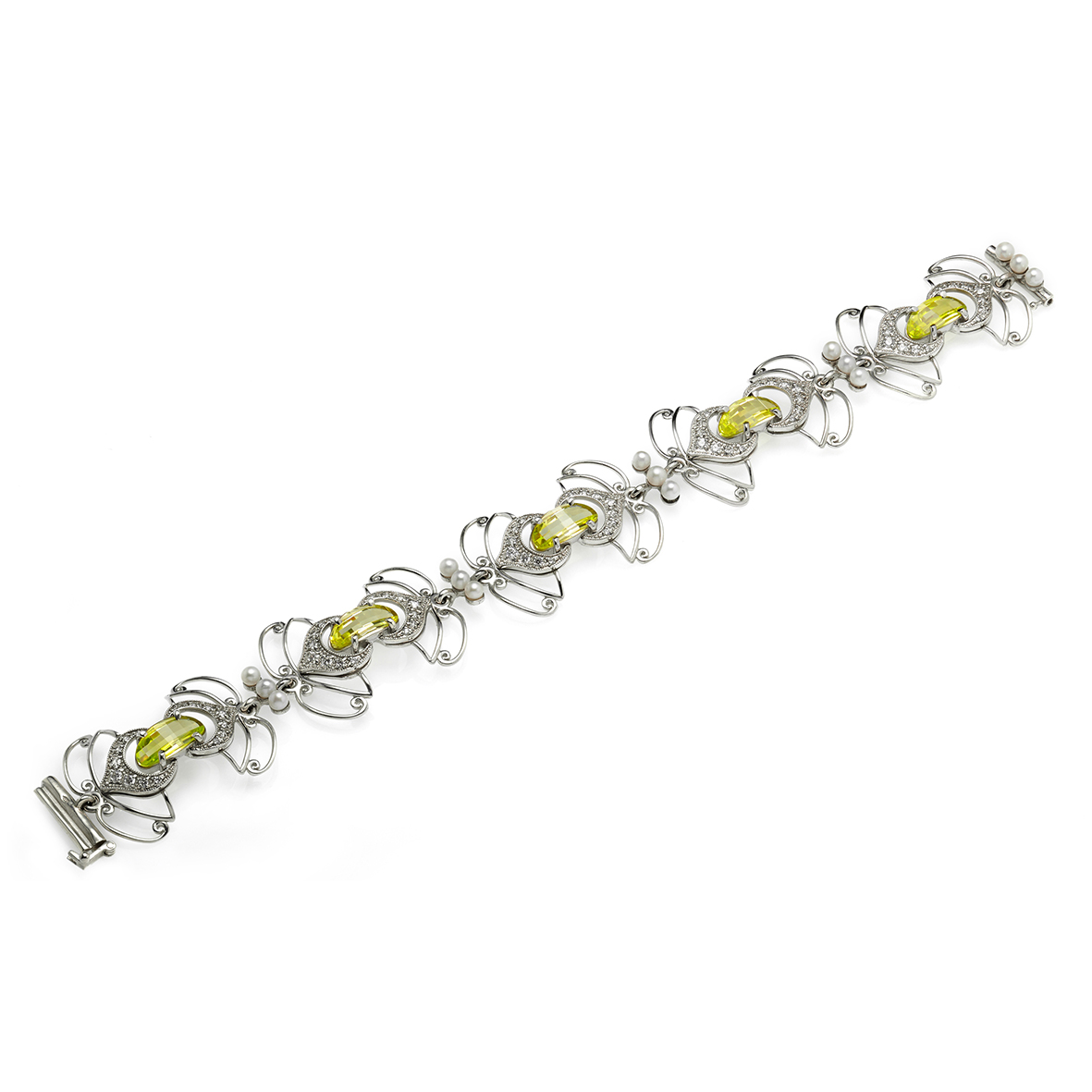 

Серебряный браслет с жемчугом и фианитами Tango Jewellery Company 893097С размер 200