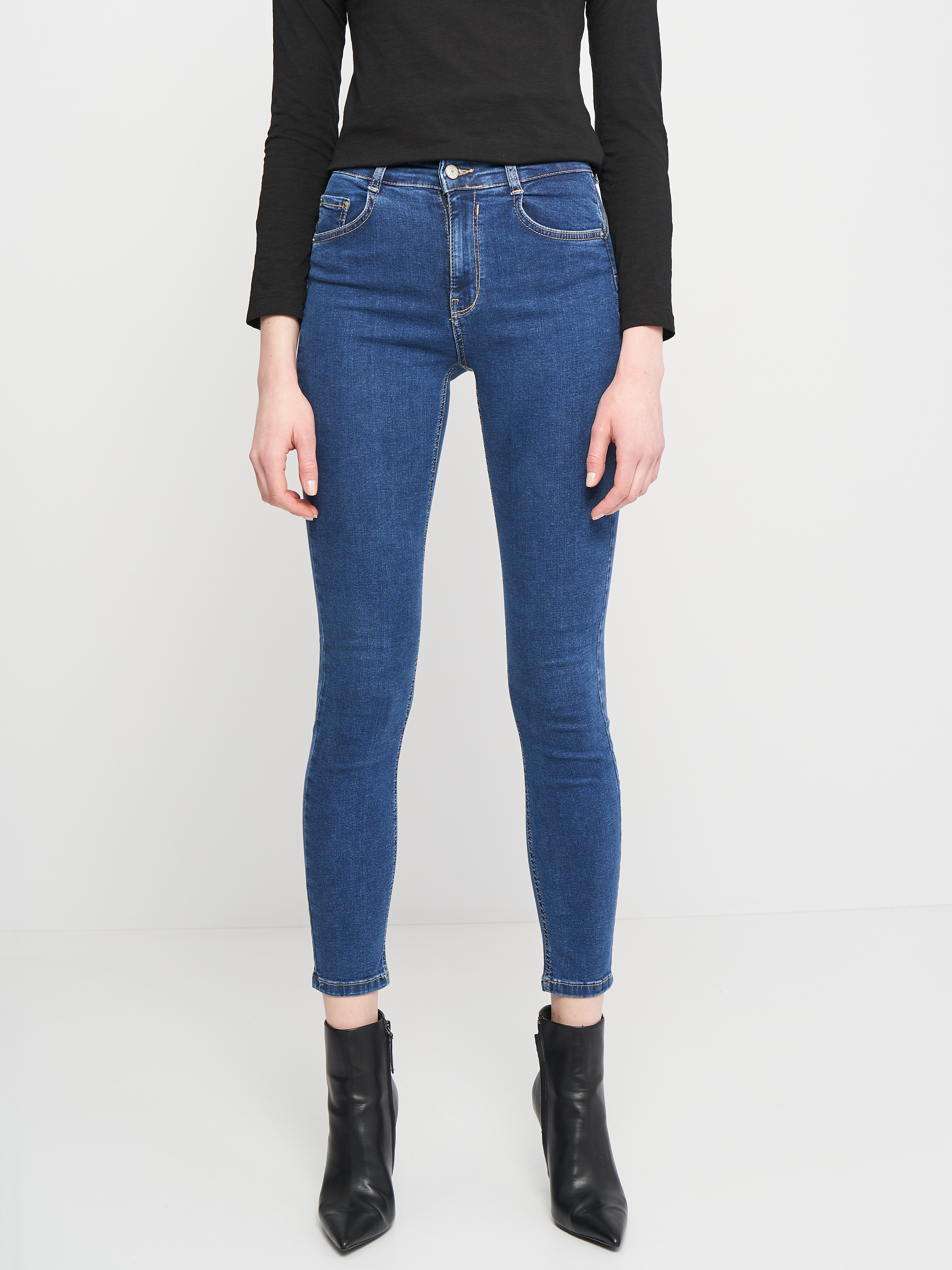 

Джинсы Pull & Bear 5682/405/427  Синие, Джинсы Pull & Bear 5682/405/427 36 Синие