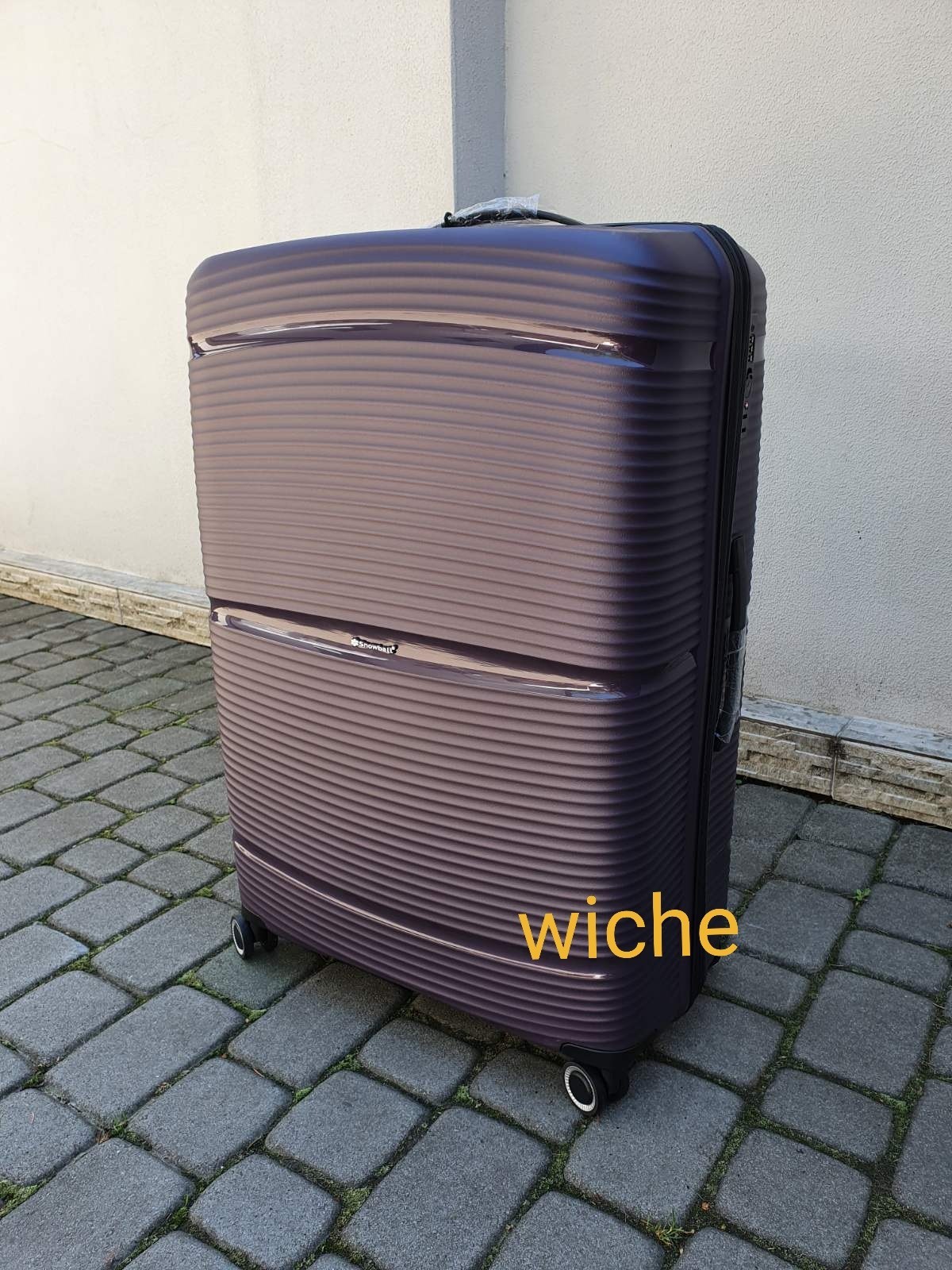 

Чемодан Snowball 94103 L28" полипропілен 105л Фіолетовий