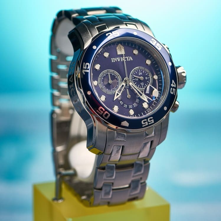 

Мужские часы хронограф от Invicta 0070 Pro Diver