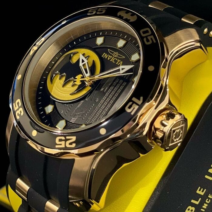 

Швейцарские мужские часы Invicta 34752 Batman DC