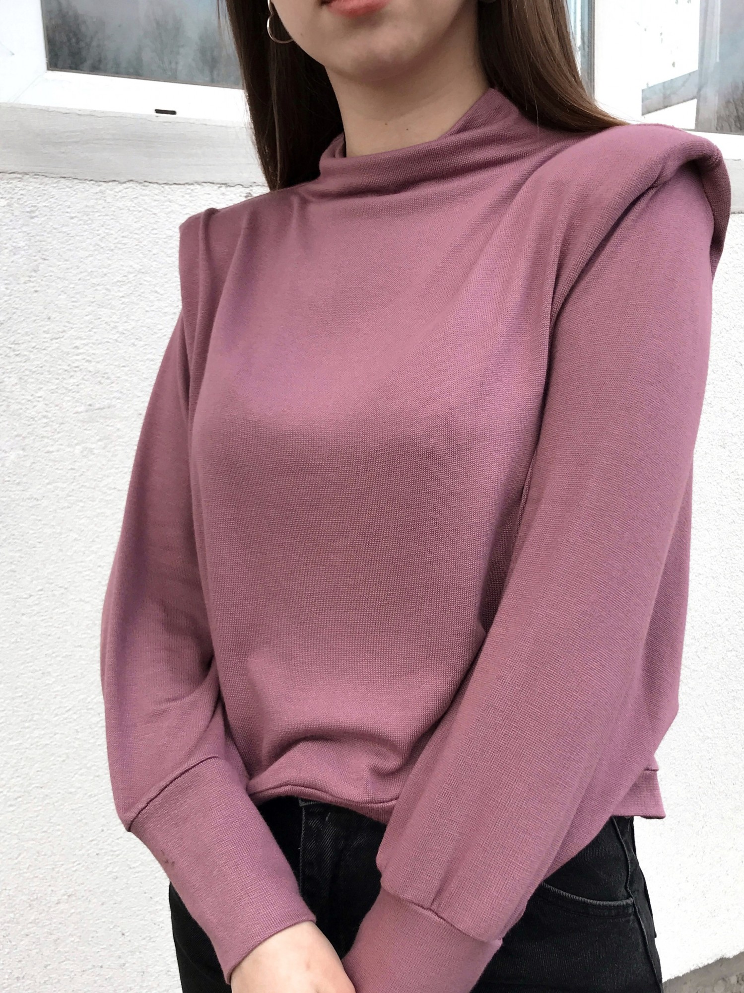 

Джемпер женский с плечиками My style 11939  пудровый 0465, Джемпер женский с плечиками My style 11939 One size пудровый 0465