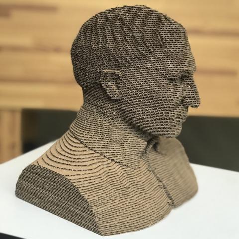 

Скульптурный 3D пазл из картона Григорий Сковорода Daisy Sign PZ58
