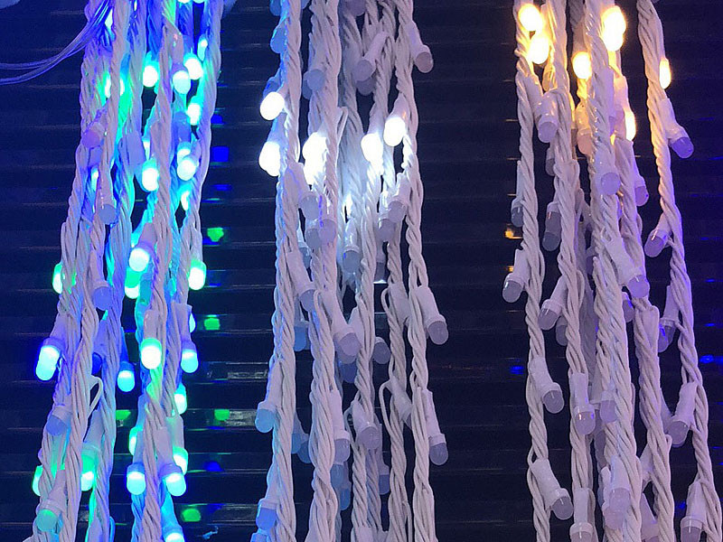 

Гирлянда Водопад белая матовая лампа 2,0мХ2,0м 240LED (теплый белый)