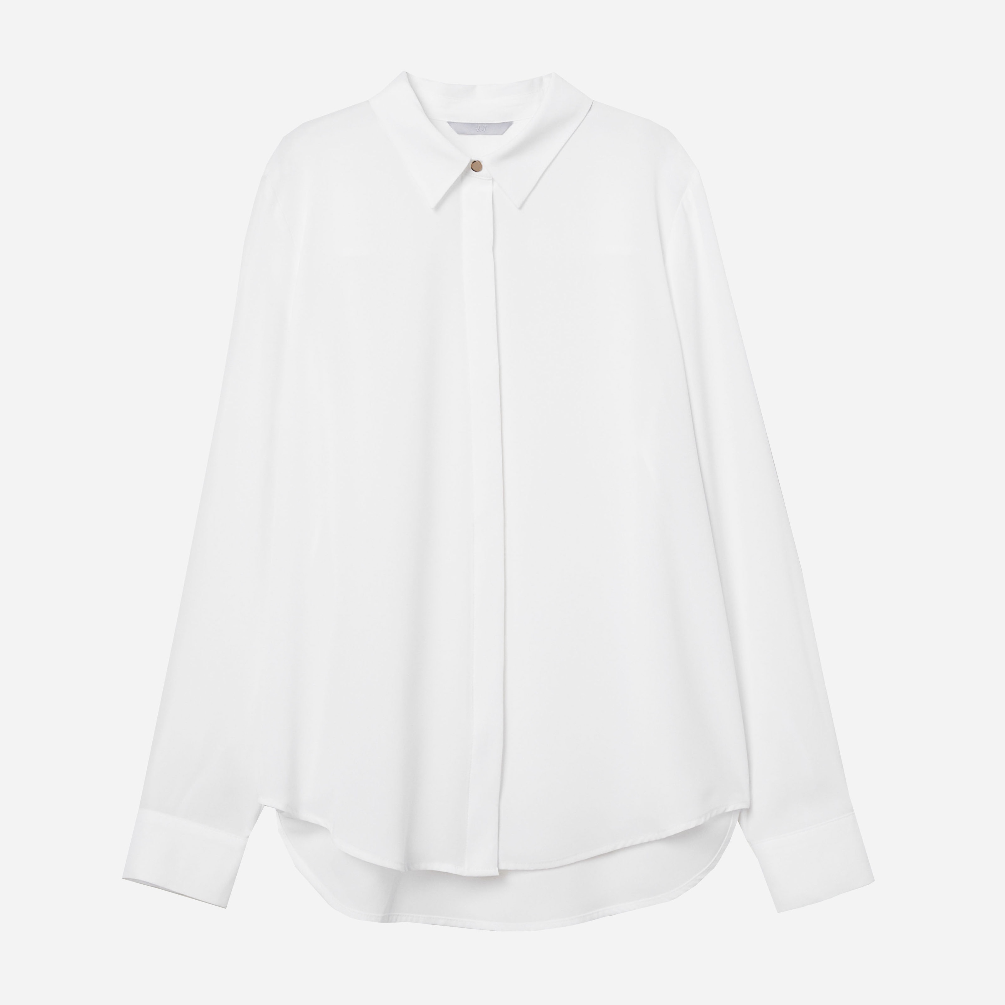 

Рубашка H&M 02-0688873-001  Белая (СА2000001363133, Рубашка H&M 02-0688873-001 42 Белая (СА2000001363133)