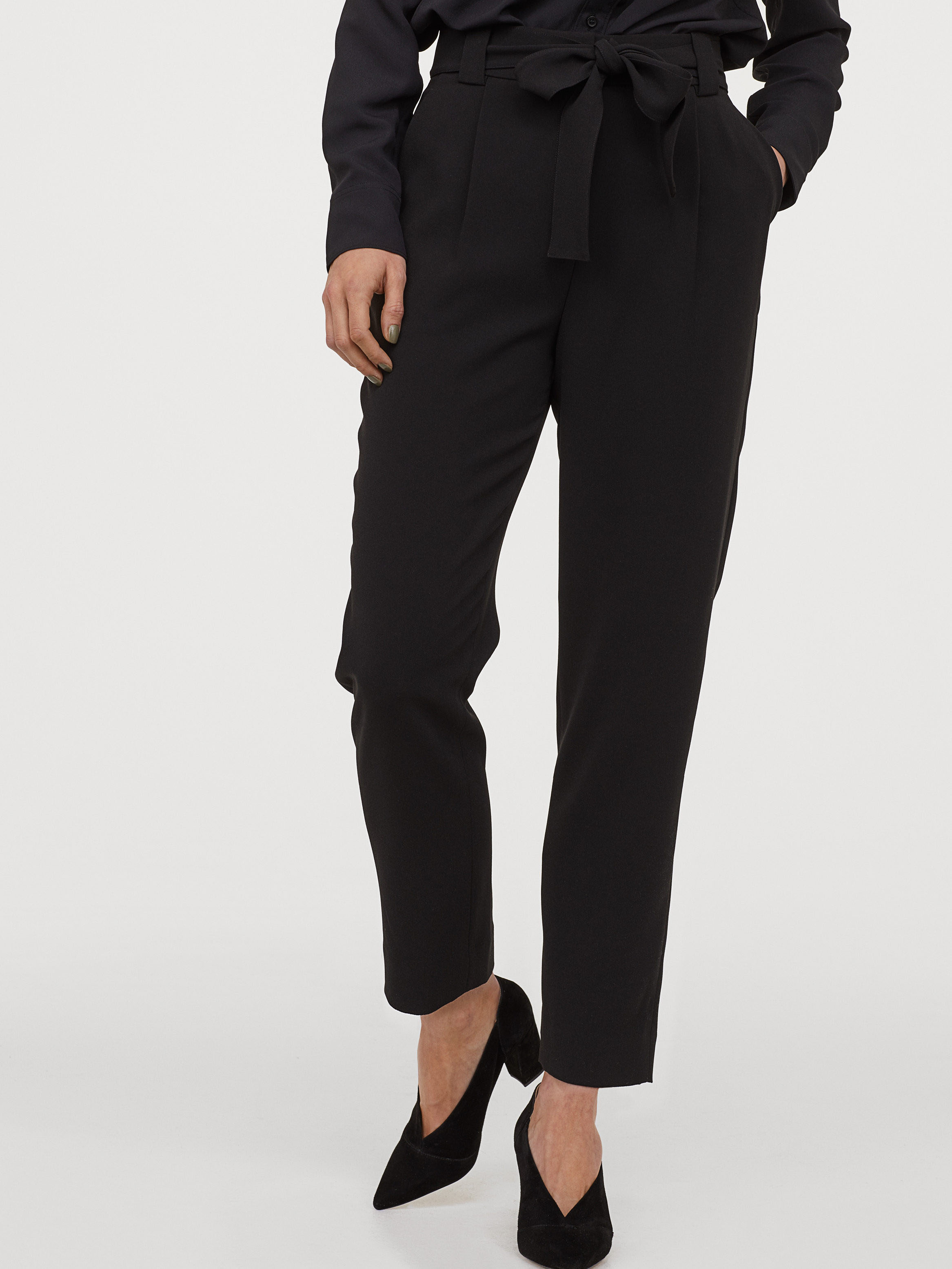 

Брюки H&M 102-30749615-003  Черные (СА2000001728130, Брюки H&M 102-30749615-003 38 Черные (СА2000001728130)