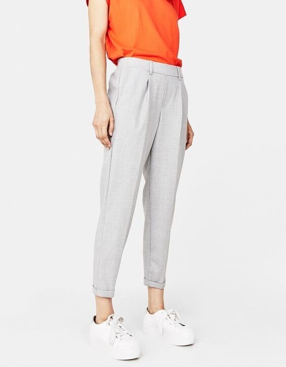 

Брюки Bershka 5077/168  серые, Брюки Bershka 5077/168 L серые