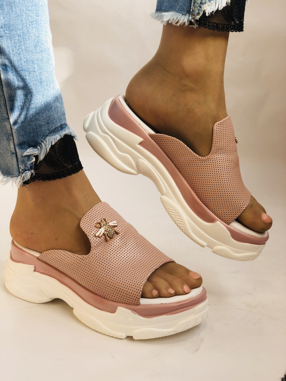 

Женские спортивные сабо Like Shoes 35 Пудровый 2165