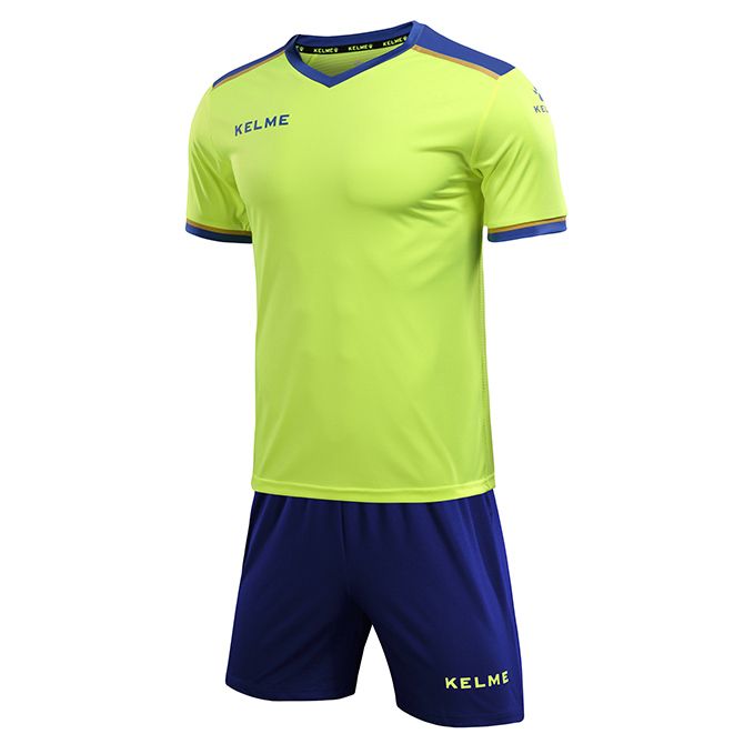 

Комплект футбольной формы Kelme SEGOVIA салатово-синий XS 3871001.9918