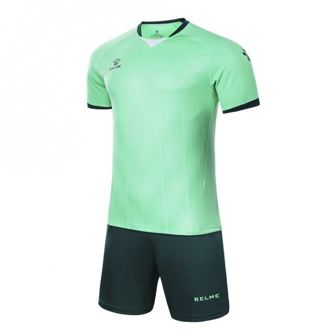

Комплект футбольной формы Kelme MIRIDA мятно-темно-зеленый L 3801096.9328