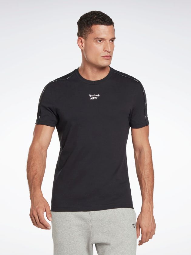 

Футболка Reebok Wor Piping Tee HA1060  Black, Футболка Reebok Wor Piping Tee HA1060 2XL Black