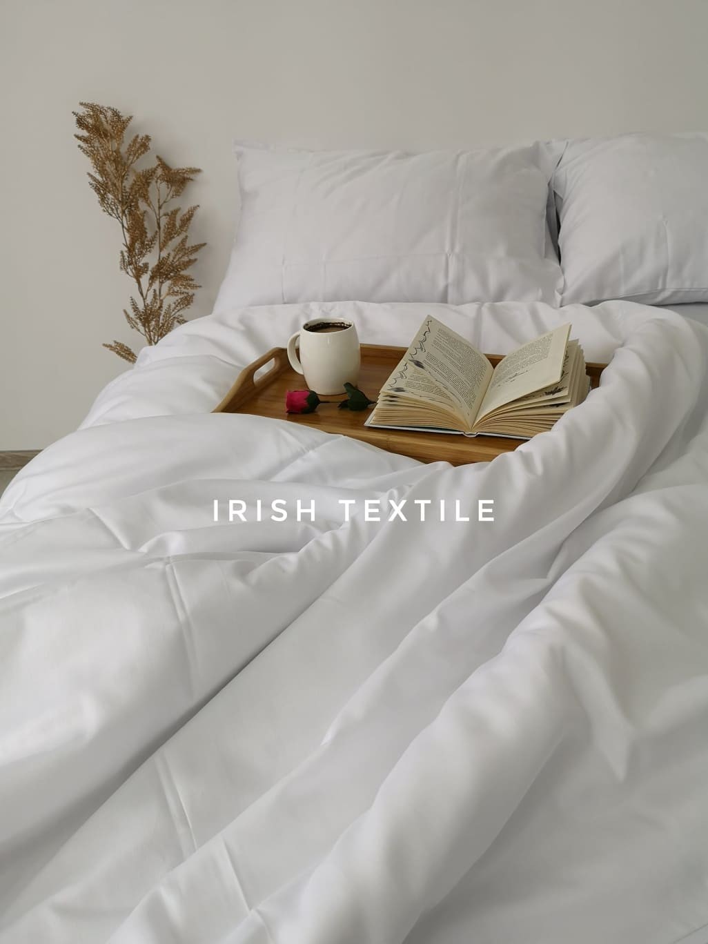 

Комплект постельного белья Botsi Home Сатин White 180x220 с простыней на резинке 160х200х25