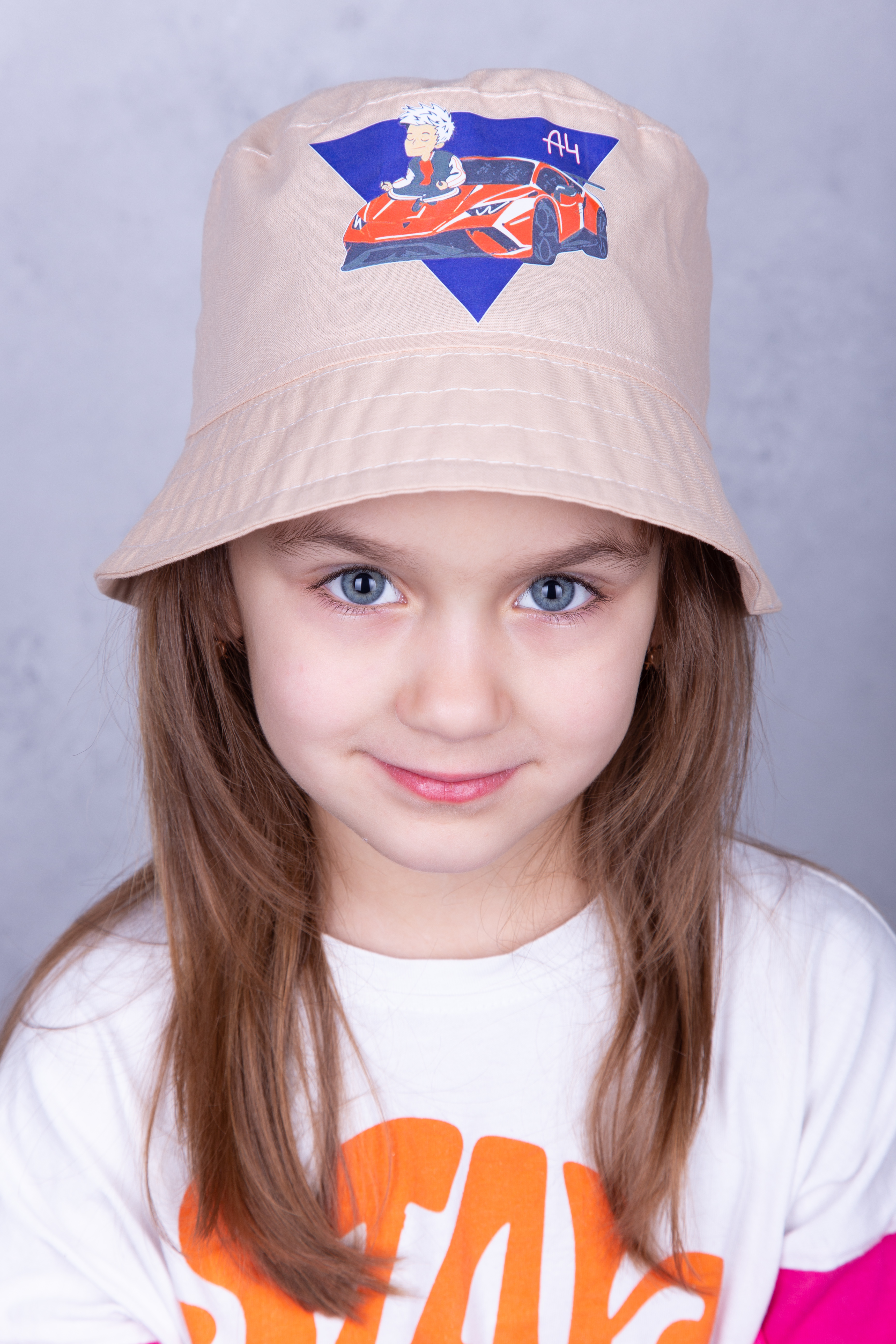 

Панама FAMO PN-5452 54 Бежево-синя 54 (PN-5452)