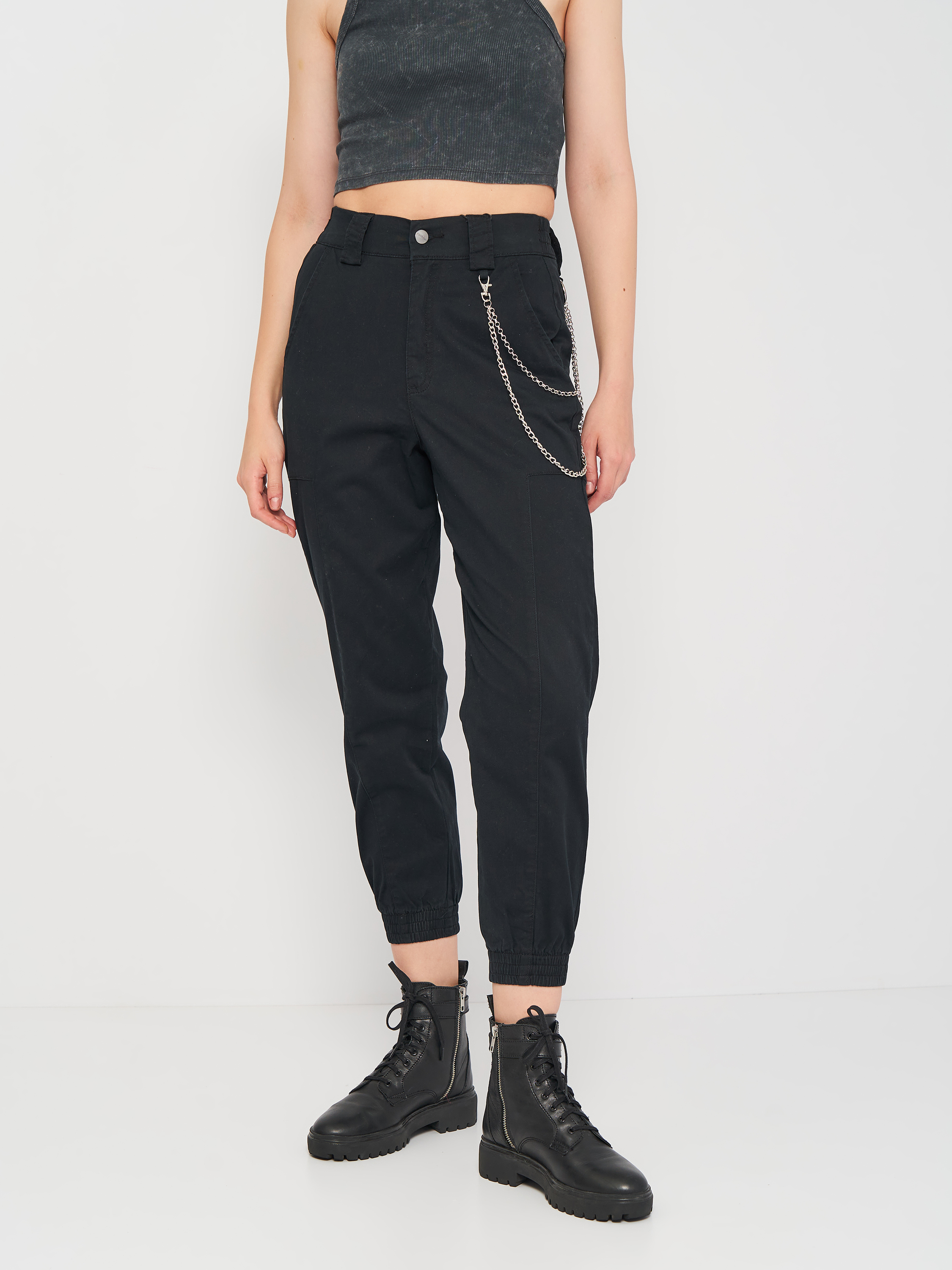 

Брюки Pull & Bear 5671/301/800  Черные, Брюки Pull & Bear 5671/301/800 S Черные