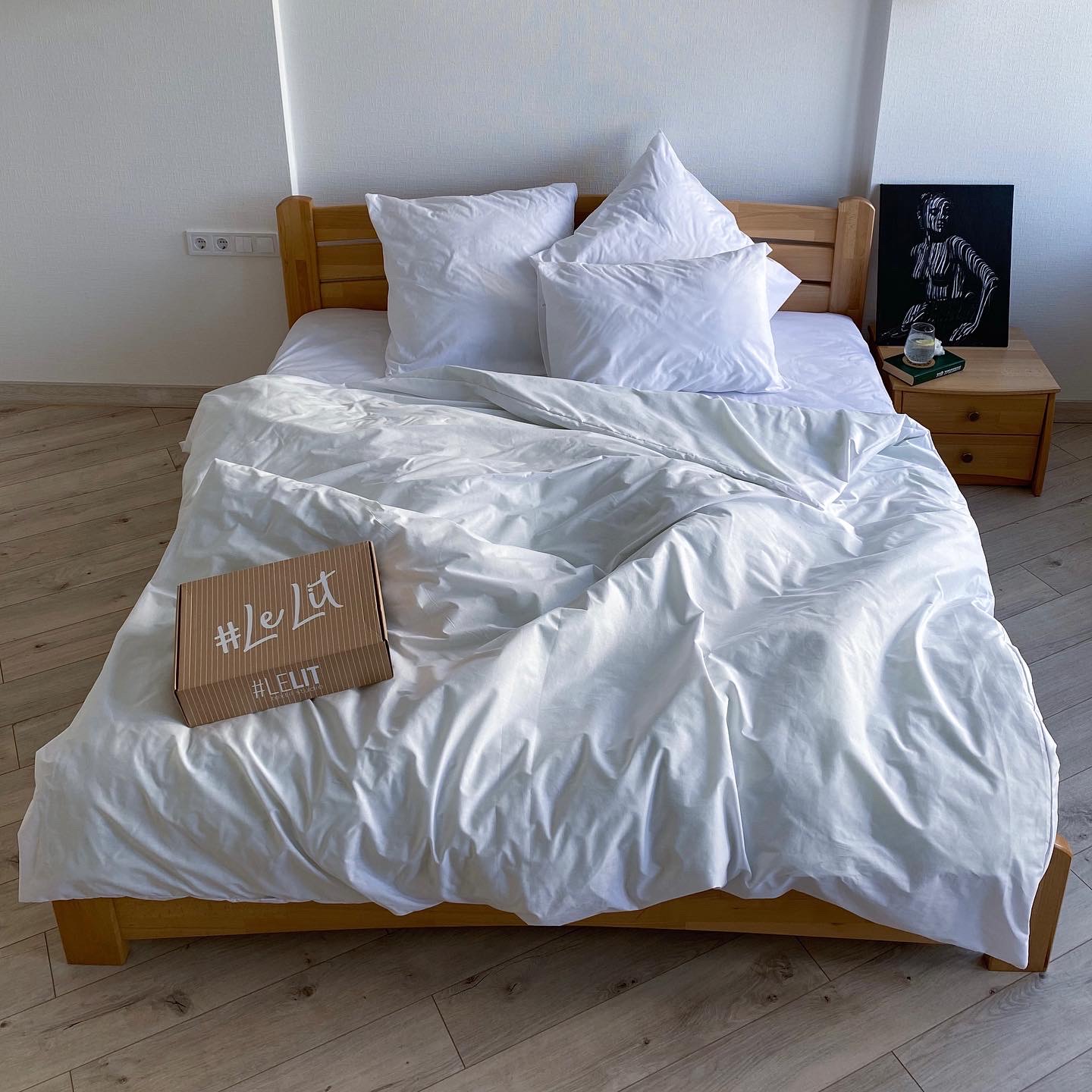 

Комплект постельного белья LeLit бязь белое 150 х 215 см Полуторное (Полуторное 0110/1)