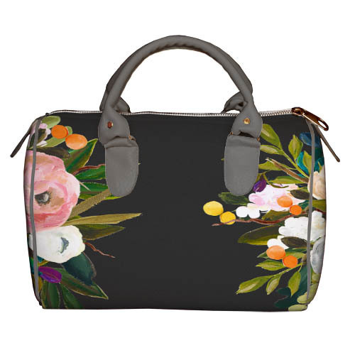 

Сумка бочонок Barrel Beautiful flowers Presentville 28х18х17 см 000170018