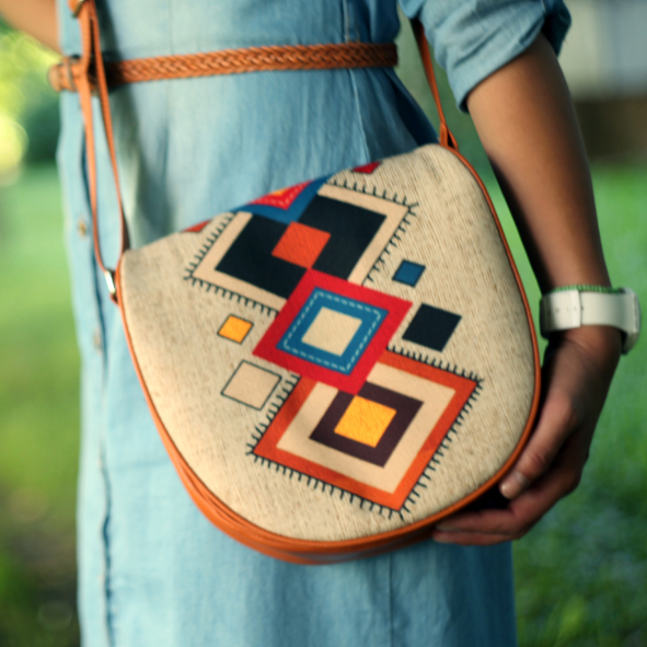 

Молодёжная сумка Saddle Presentville 24х22 см 000170555