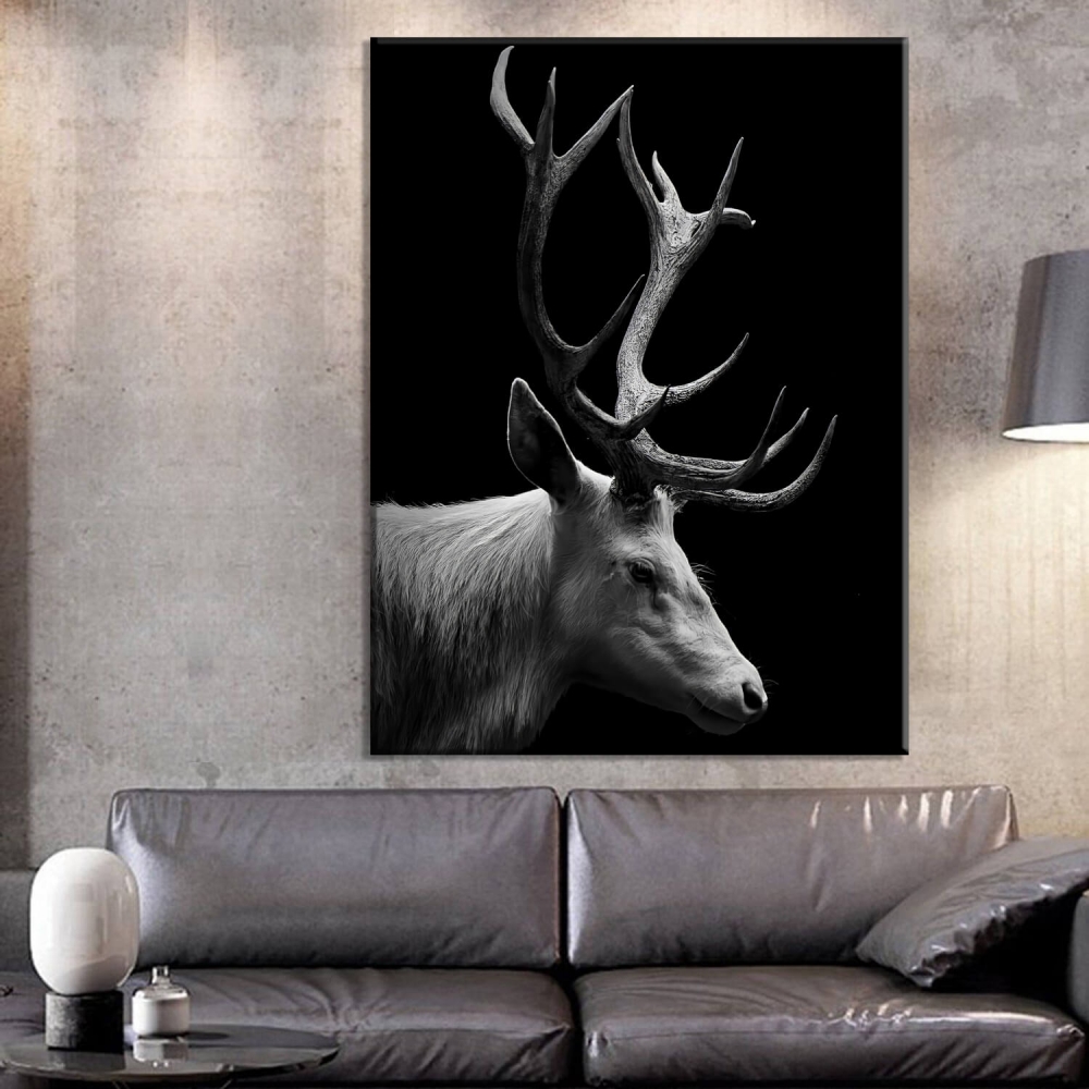 

Картина на холсте Животные Black Deer 90х120 см.