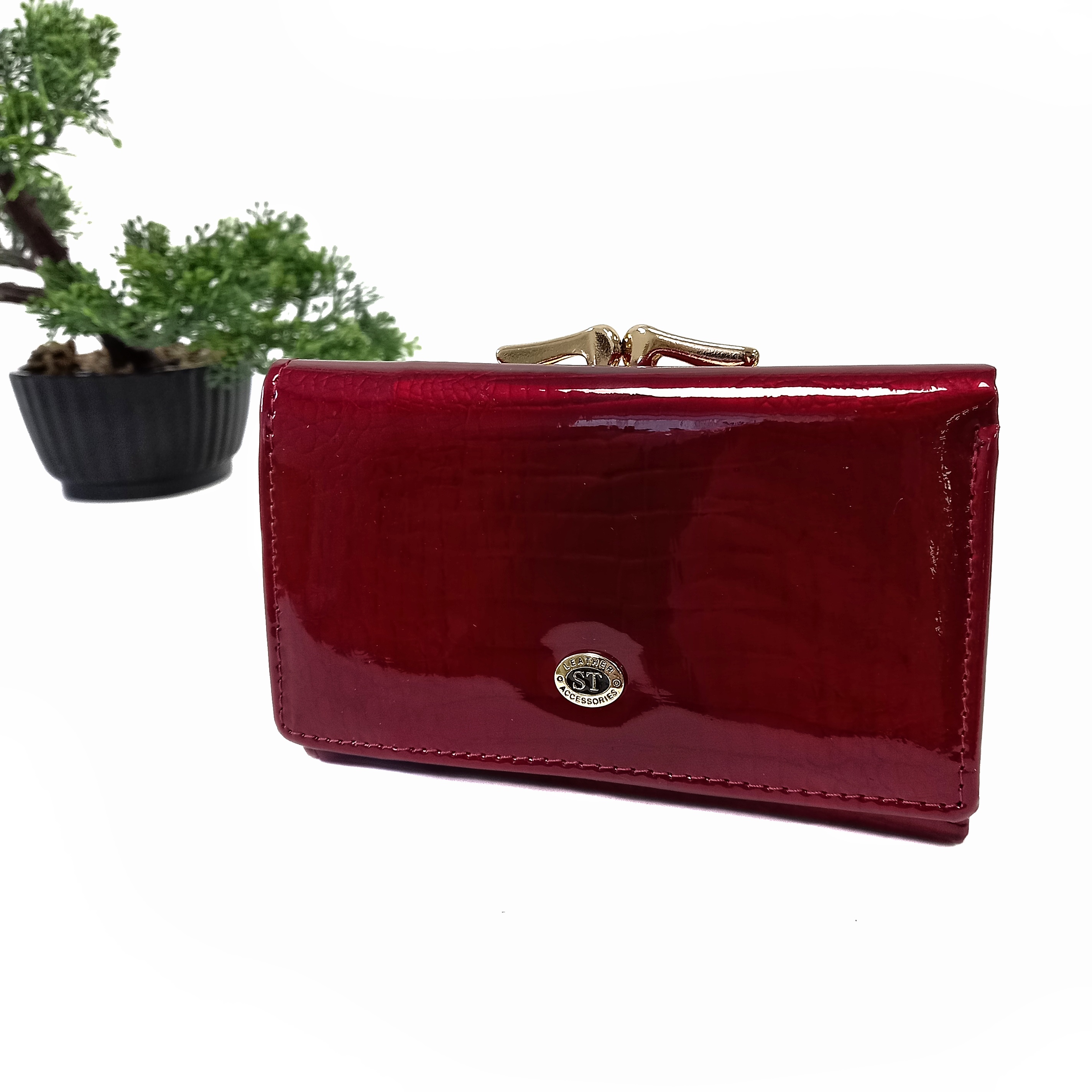 

Женский кожаный небольшой кошелек ST Leather Accessories красный S1201A Red