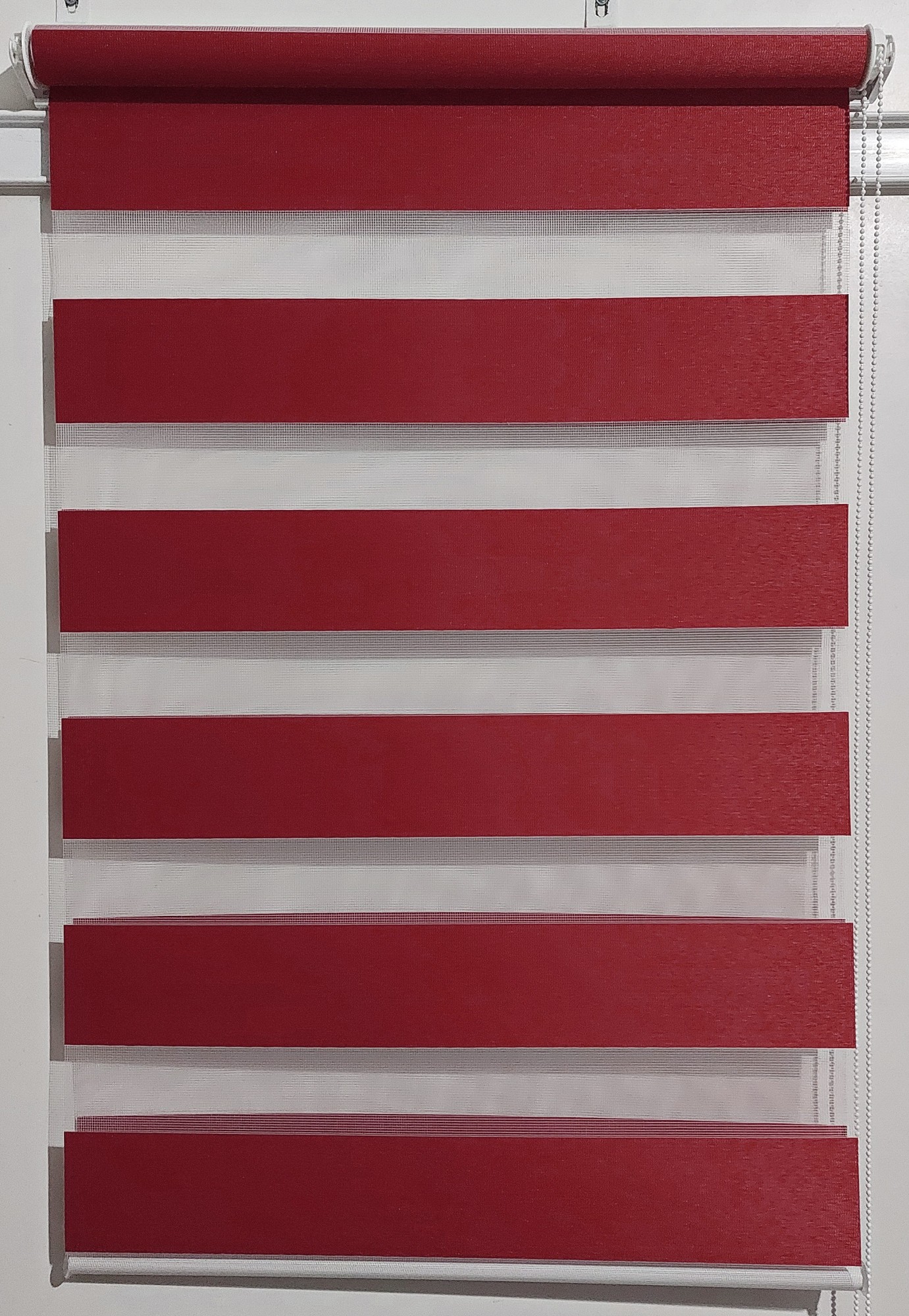 

Рулонная штора Miranda День-ночь Z-065 120*130 см Бордовый