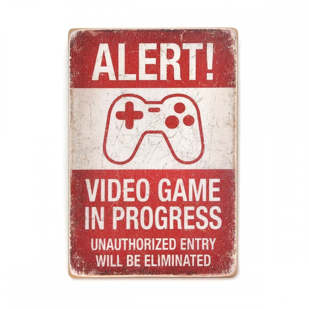 

Деревянный постер Видеоигры Alert! Video game in progress А1