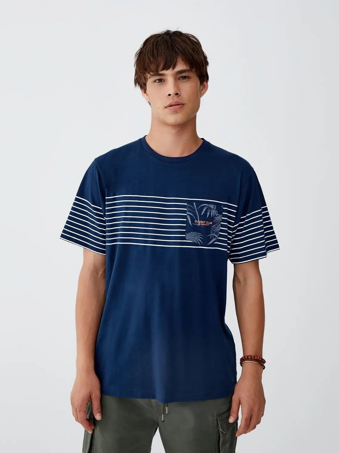 

Футболка Pull & Bear 9231/564/401  Синяя с принтом, Футболка Pull & Bear 9231/564/401 XS Синяя с принтом