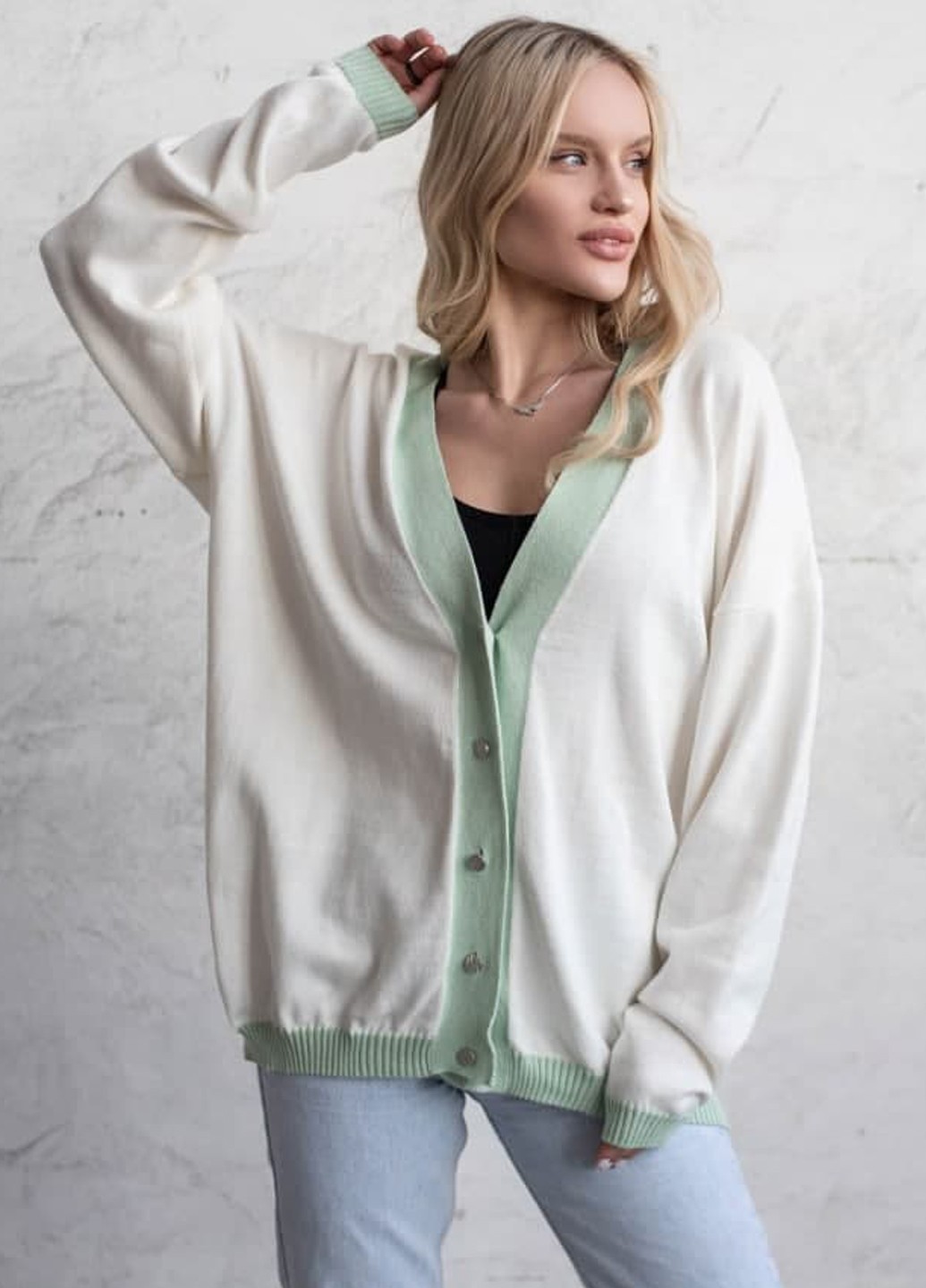

Женский кардиган "Беатрис" TM Anika KR03C11 Onesize молочно-мятный