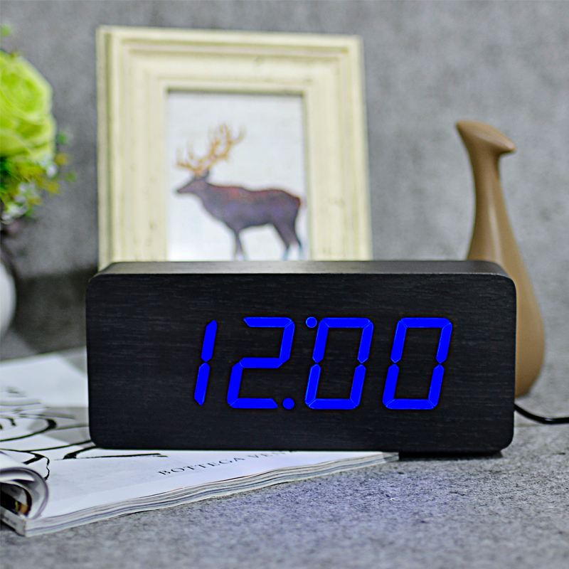 

Настольные электронные часы с датой температурой и будильником USB Wooden Watch (VST-865-2)