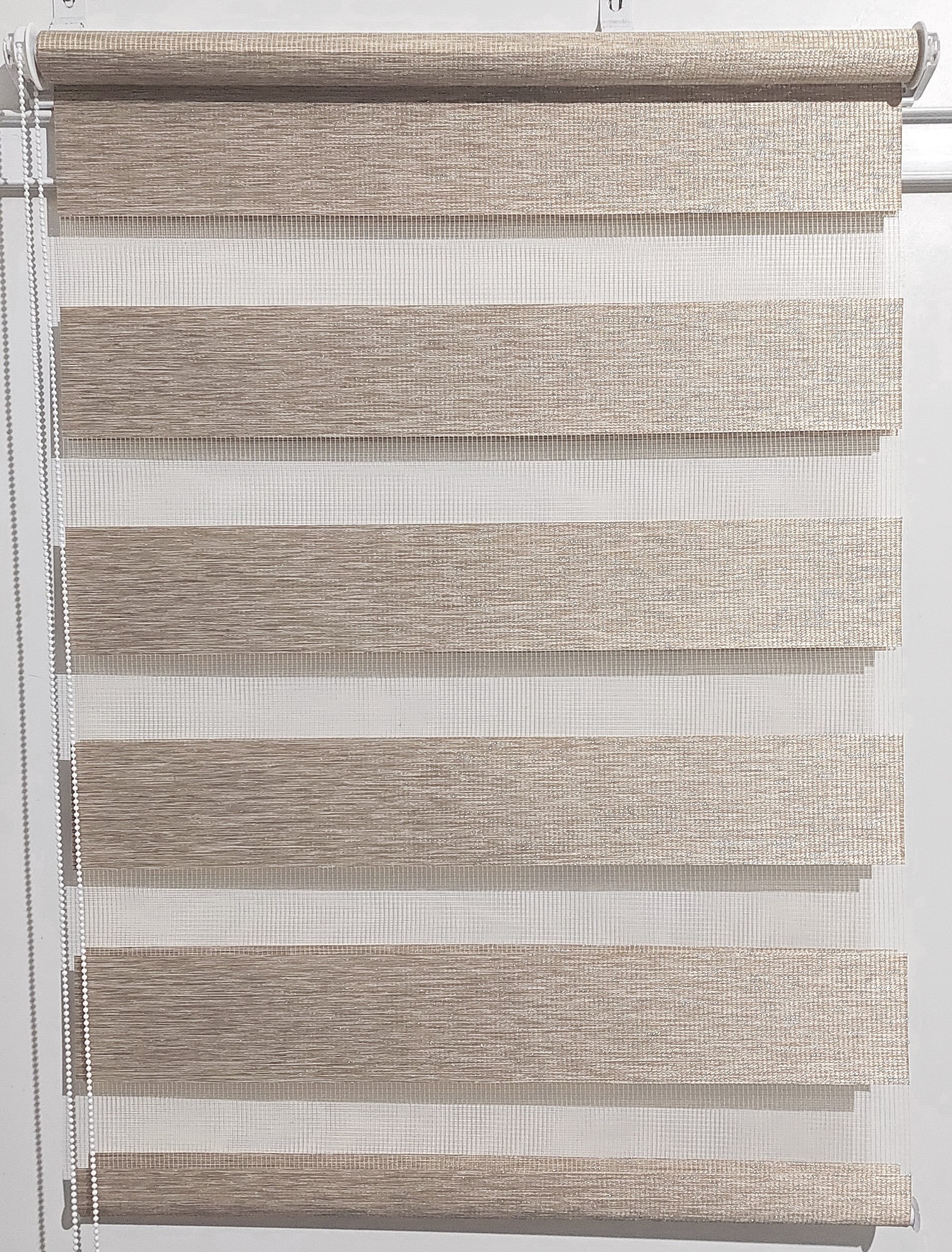 

Рулонная штора Miranda День-ночь ВН-33 97,5*160 см Кремовый