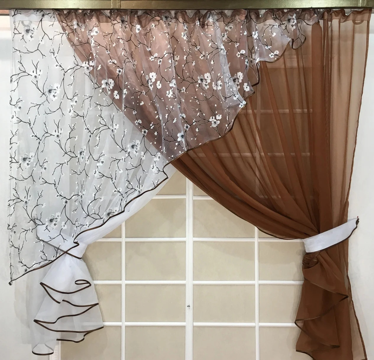 

Комплект штор Chtextil сакура Коричневый с белым