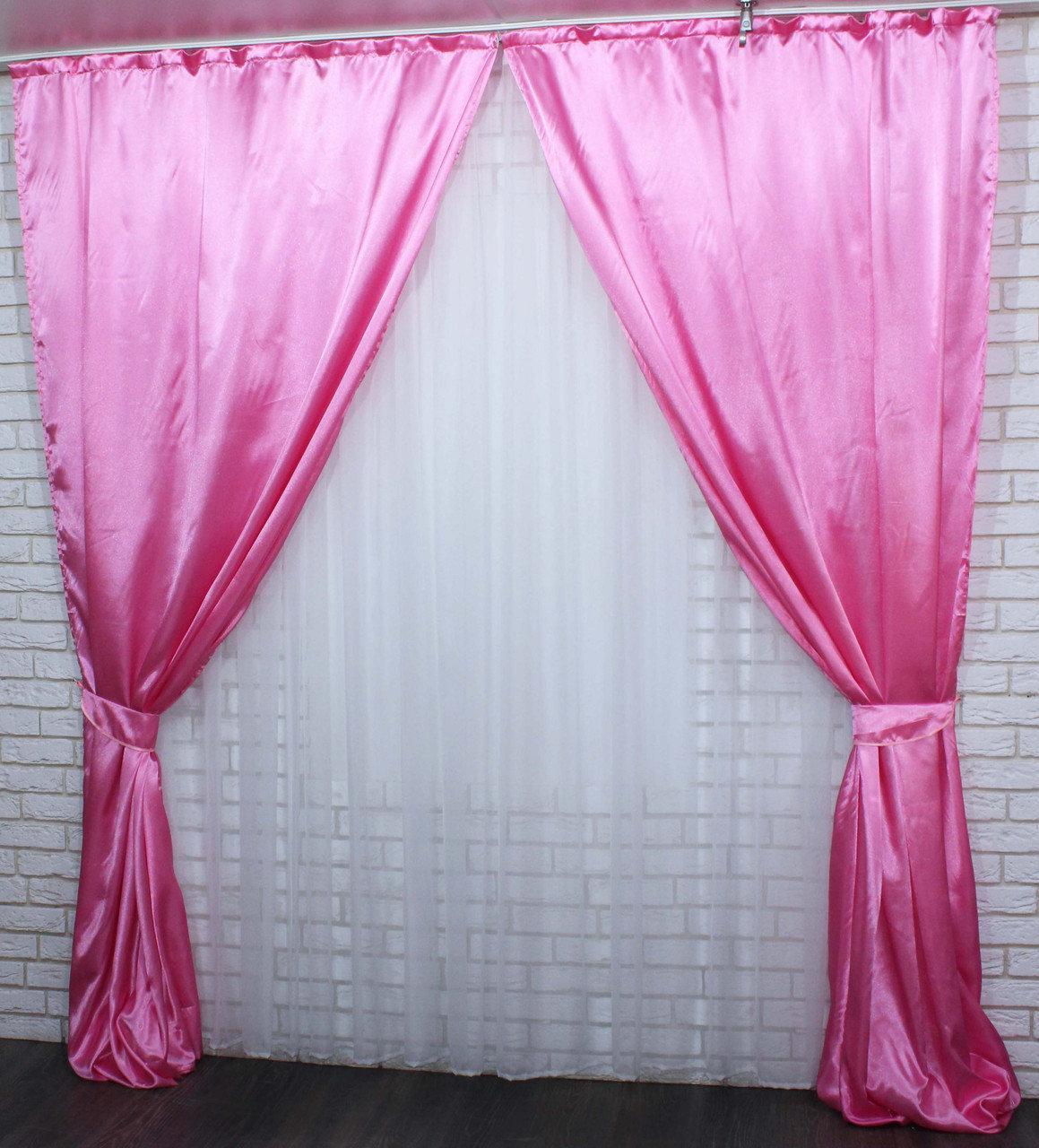 

Атласные шторы Chtextil Ширина каждой шторы по 2.5м