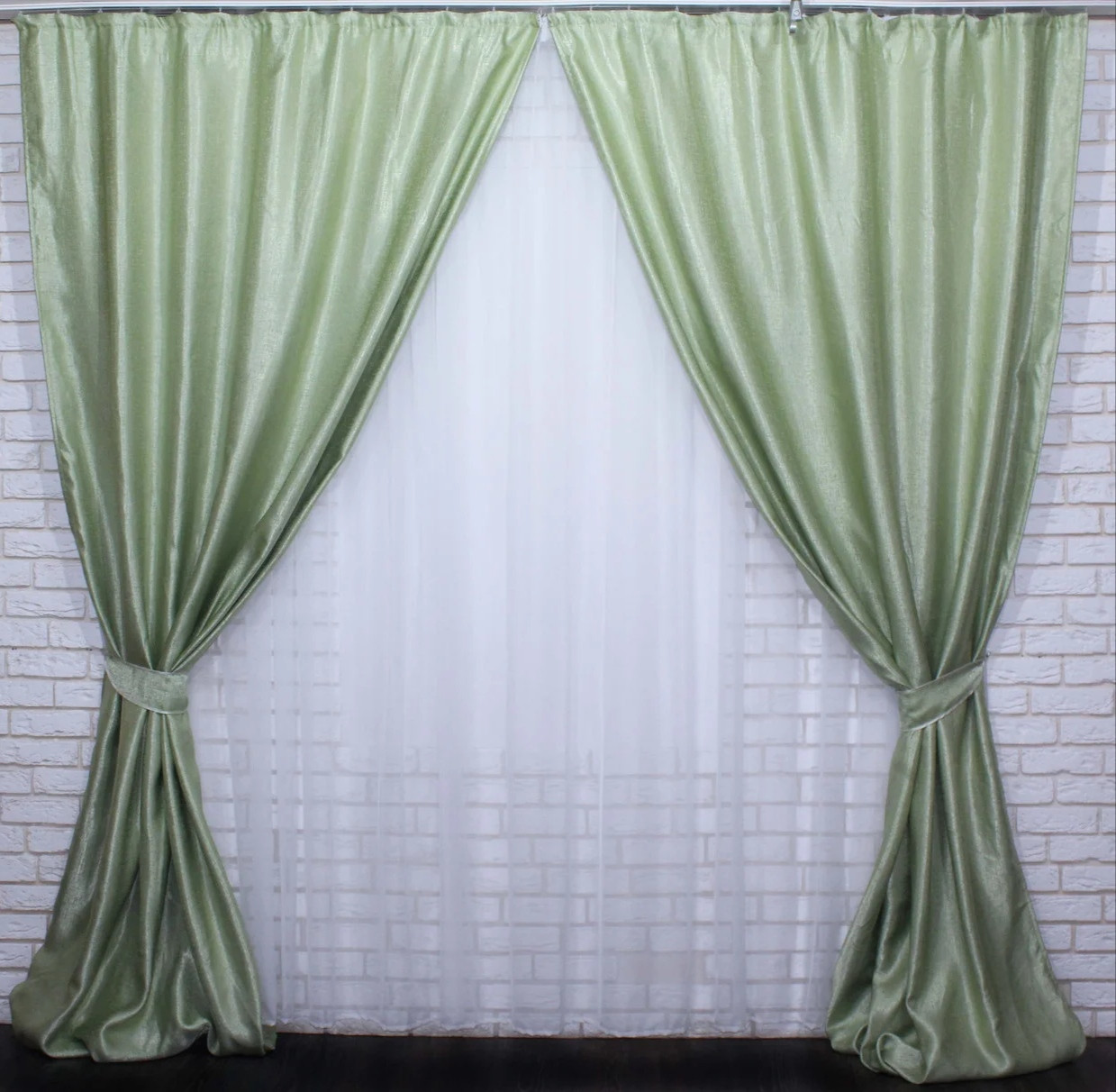 

Комплект штор Chtextil з тканини блекаут -софт Люкс Салатовый