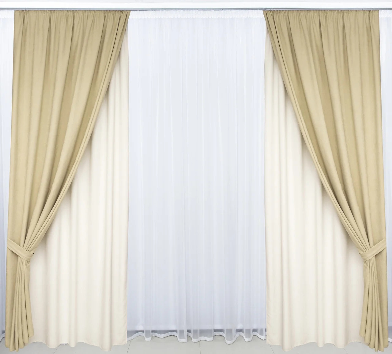 

Шторы Chtextil из жаккарда, 4 готовые шторы Бежевый с молочным