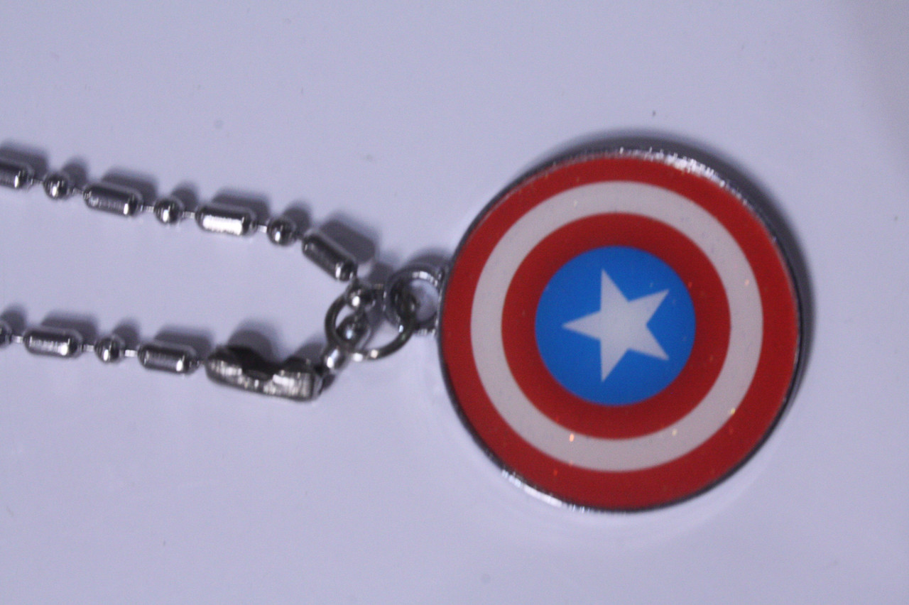 

Кулон Gee! Щит Капитана Америки Shield Captain America 10.03.454