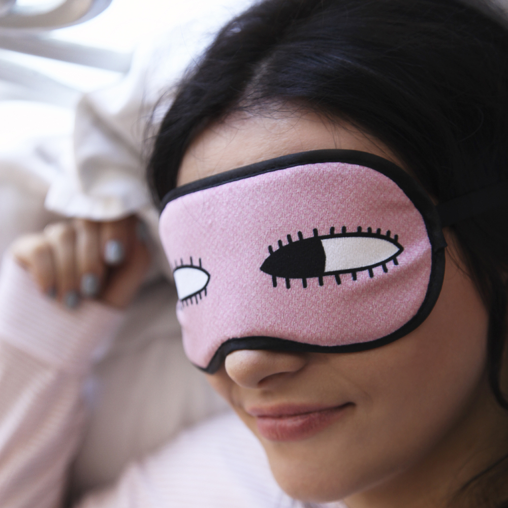 

Маска для сна Я слежу за тобой Presentville 18,5х8,5 см 000179381